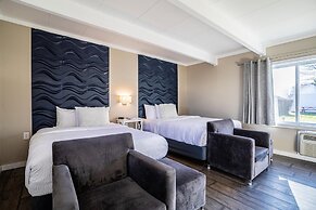 Beachfront Inn