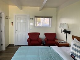 Beachfront Inn
