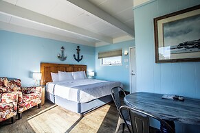 Beachfront Inn