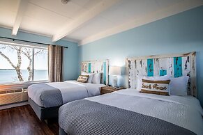 Beachfront Inn