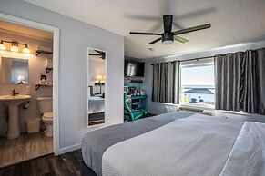 Beachfront Inn