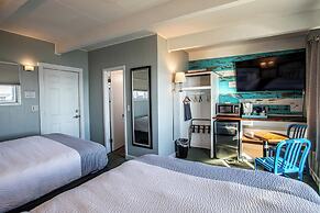 Beachfront Inn