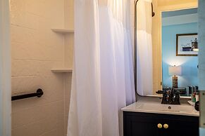 Beachfront Inn