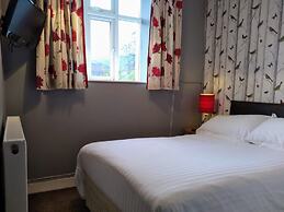 Bluebird Lodge and Waterhead Apartment