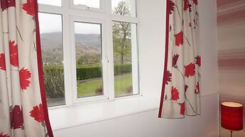 Bluebird Lodge and Waterhead Apartment