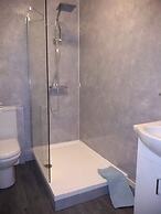 Bluebird Lodge and Waterhead Apartment