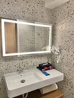 Grand Zuri Malioboro Yogyakarta