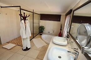 Lapa Lange Game Lodge
