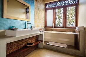 Yasmin Hill Longevity Resort - Hotel Galavilla