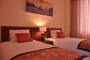 Dermaga Keluarga Hotel