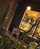 Dermaga Keluarga Hotel