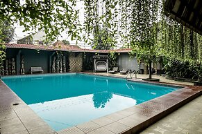 Airlangga Hotel