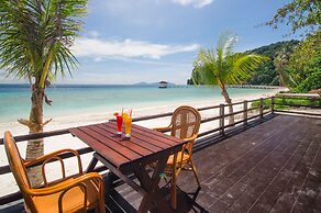 Summer Bay Resort, Lang Tengah Island
