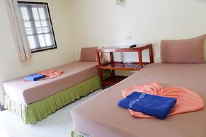 Harmony House - Hostel