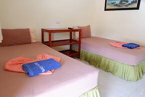 Harmony House - Hostel