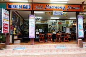 Harmony House - Hostel