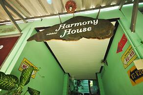 Harmony House - Hostel