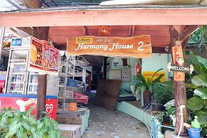 Harmony House - Hostel