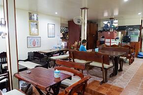 Harmony House - Hostel