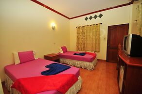 Harmony House - Hostel