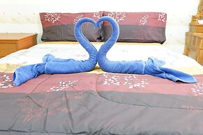 Harmony House - Hostel