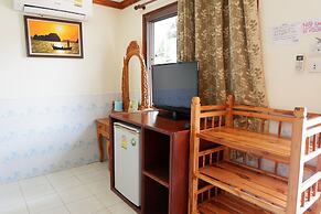 Harmony House - Hostel