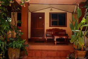 Harmony House - Hostel