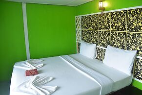 Phi Phi Beach Front Resort