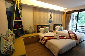 Phi Phi Nice Beach Hotel Hip