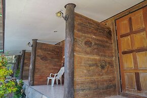 Phi Phi Nice Beach Resort