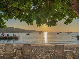 Phi Phi Nice Beach Resort