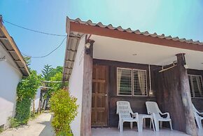 Phi Phi Nice Beach Resort