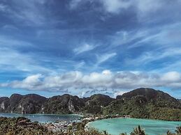 Phi Phi Nice Beach Resort