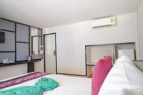 Phi Phi Nice Beach Resort