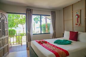 Phi Phi Nice Beach Resort