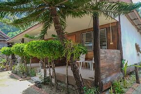 Phi Phi Nice Beach Resort