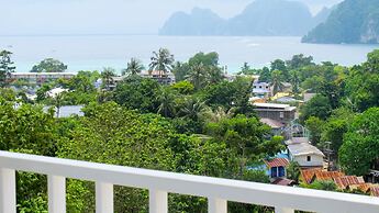 Phi Phi Uphill Cottage