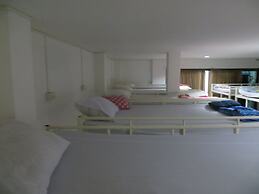 Lucky House Dorm Room - Hostel