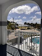 Coral Key Inn