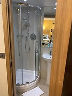 Regency Hotel Parkside