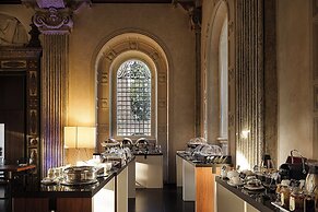 Palazzo Montemartini Rome, A Radisson Collection Hotel