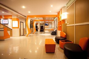Chill Patong Hotel