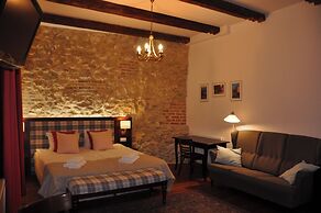 Gołębia 8 Residence