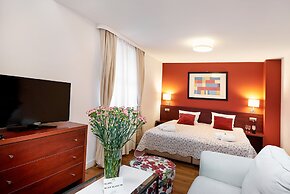 Gołębia 8 Residence