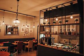 Gołębia 8 Residence