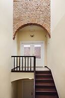 Gołębia 8 Residence