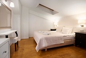 Gołębia 8 Residence