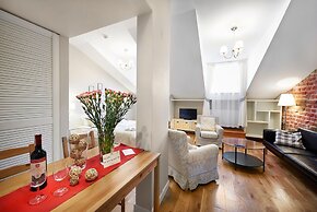 Gołębia 8 Residence