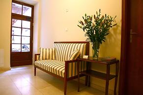 Gołębia 8 Residence