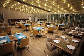 Holiday Inn Express Manisa - West by IHG